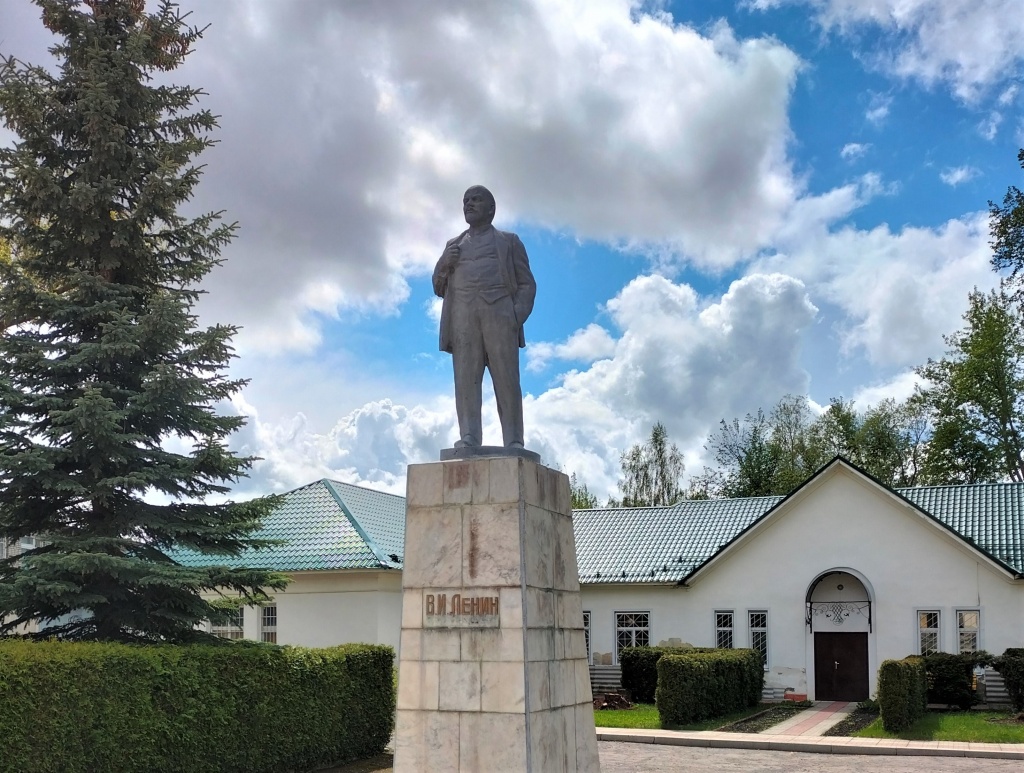 Никольск - Карамалы "К истокам национальных традиций..."  от 2000 р